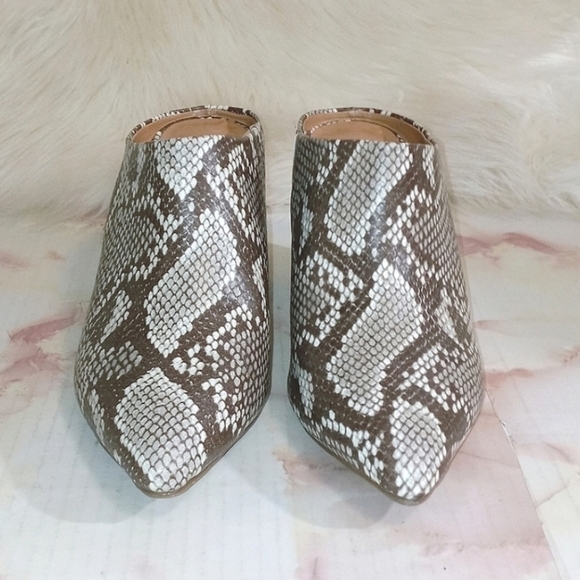 Dolce Vita Animal Print Heels Size 6.5 - Picture 2 of 8